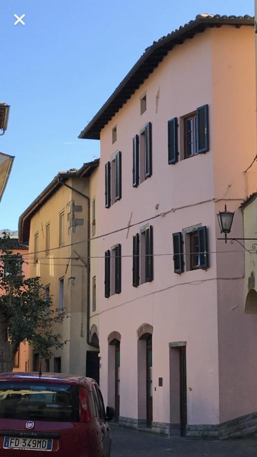 Casa Carlo Appartement Barga Buitenkant foto
